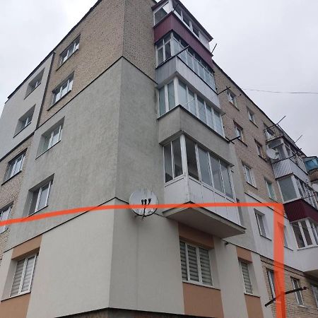 Подобова Оренда Двокімнатної Квартири Старичі Extérieur photo